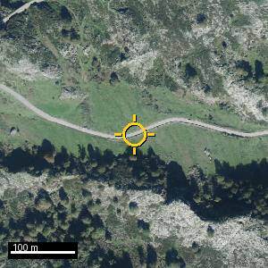 Aerial photograph of Roadside nr. Cangas de Onís, pin marked.